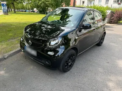 Gebraucht Smart ForFour 71 PS (52 kW) 2015 Schwarz Kleinwagen