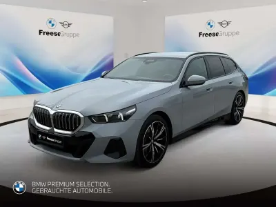 Gebraucht BMW 520 M Sport 197 PS (144 kW) 2025 Silber Kombi