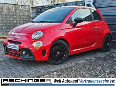 Używany Abarth 595 Turismo 165 KM (121 kW) 2019 Czerwony Hatchback