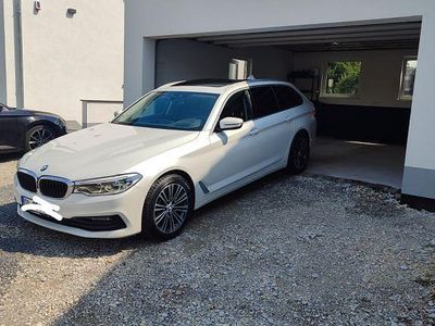 BMW 525