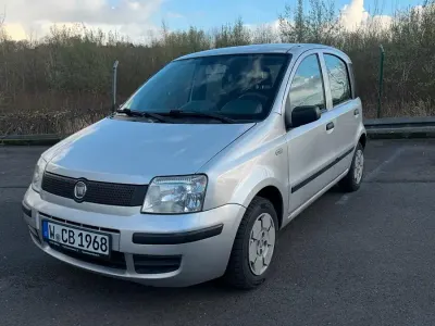 Gebraucht Fiat Panda 54 PS (39 kW) 2009 Silber Kleinwagen
