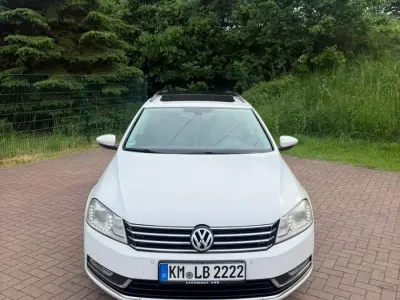 Gebraucht VW Passat 140 PS (102 kW) 2012 Kombi