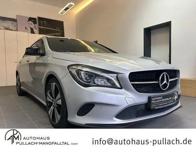 Mercedes CLA200
