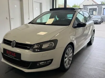 Używany VW Polo Style 90 KM (66 kW) 2011 Biały Hatchback