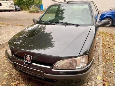 Peugeot 106