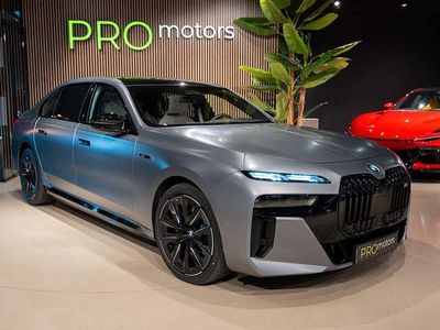Gebraucht BMW M760e 571 PS (419 kW) 2023 Grau Limousine