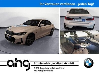 Weiß Gebraucht 2023 BMW 330e Sport Line Limousine | 37.930 € (Fairer Preis)