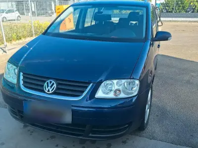 Gebraucht VW Touran 105 PS (77 kW) 2006 Blau Van / Kleinbus