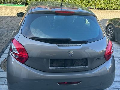 gebraucht Peugeot 208 1.6 Allure 120 VTi Allure