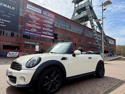 Second-hand Mini One Cabriolet 98 CP (72 kW) 2011 Bej Cabrio