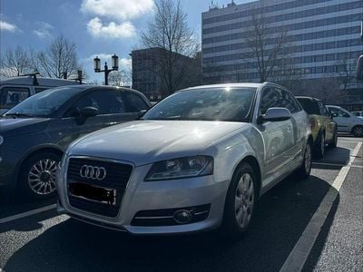 Gebraucht Audi A3 Ambiente 105 PS (77 kW) 2012 Silber Kleinwagen