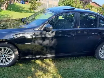 Gebraucht BMW 316 116 PS (85 kW) 2010 Schwarz Limousine