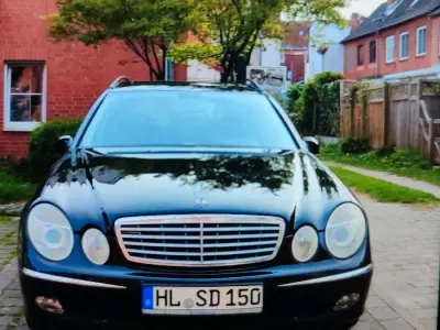 Gebraucht Mercedes E240 170 PS (125 kW) 2003 Schwarz Kombi