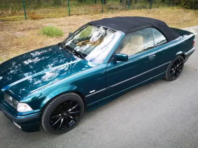 Gebraucht BMW 320 Cabriolet 150 PS (110 kW) 1997 Grün Cabrio