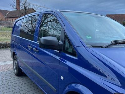 Gebraucht Mercedes Vito 224 PS (164 kW) 2012 Blau Van