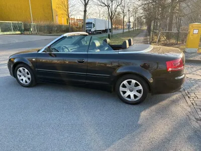 Używany Audi A4 Cabriolet 163 KM (119 kW) 2008 Czarny Kabriolet