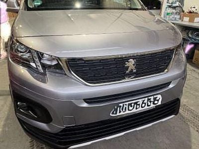 Gebraucht Peugeot Rifter Active 131 PS (96 kW) 2020 Grau Van / Kleinbus