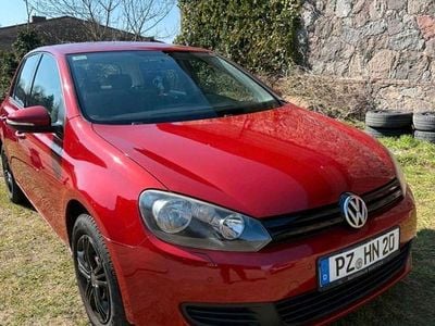 Usata VW Golf VI Comfortline 105 CV (77 kW) 2011 Rosso Utilitaria