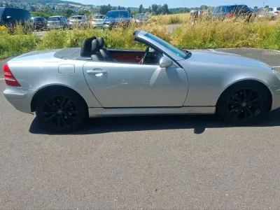 Gebraucht Mercedes SLK200 163 PS (119 kW) 2003 Silber Cabrio