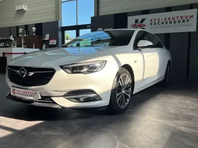 Używany Opel Insignia Exklusiv 170 KM (125 kW) 2018 Biały Sedan/Limuzyna