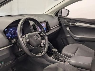 Metallic Gebraucht 2024 Skoda Karoq Selection SUV | 29.890 € (Fairer Preis)
