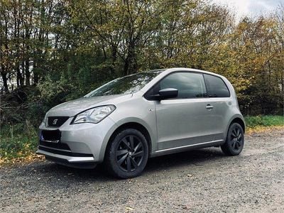 Gebraucht Seat Mii CONNECT 60 PS (44 kW) 2016 Grau Kleinwagen