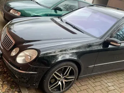 Gebraucht Mercedes E500 306 PS (225 kW) 2003 Schwarz Kombi
