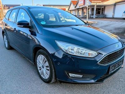Gebraucht Ford Focus Business Edition 125 PS (91 kW) 2018 Blau Kombi