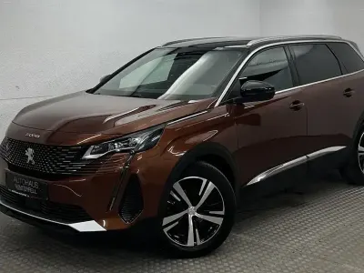 Gebraucht Peugeot 5008 GTi 131 PS (96 kW) 2023 Braun SUV
