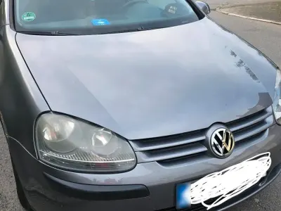 Gebraucht VW Golf V 90 PS (66 kW) 2004 Kleinwagen