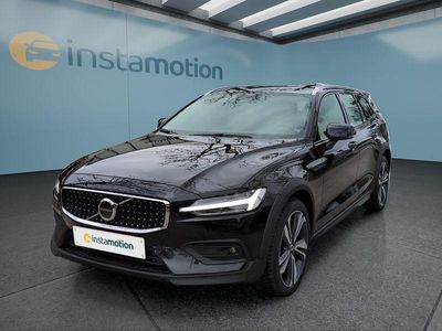 Gebraucht Volvo V60 CC 197 PS (144 kW) 2023 Schwarz Kombi