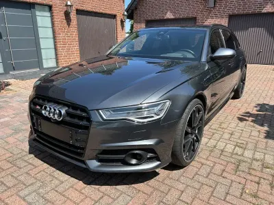 Gebraucht Audi S6 Exclusive 549 PS (403 kW) 2015 Grau Limousine
