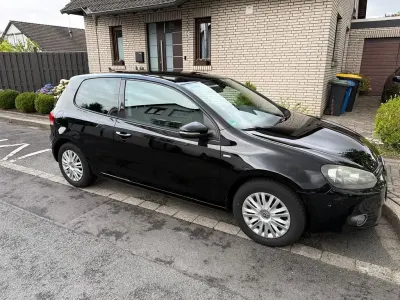 Gebraucht VW Golf VII Match 86 PS (63 kW) 2012 Schwarz Limousine