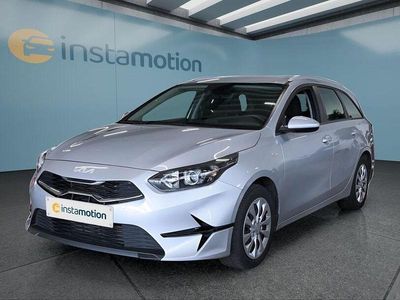 Gebraucht Kia Ceed 101 PS (74 kW) 2023 Silber Kleinwagen