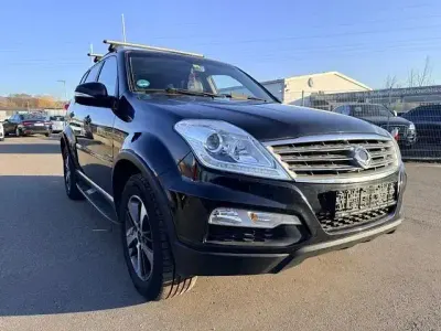Usata SsangYong Rexton Sapphire 178 CV (130 kW) 2016 Nero SUV
