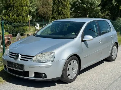 Gebraucht VW Golf V Comfortline 102 PS (75 kW) 2007 Silber Limousine