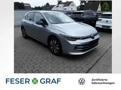 Gebraucht VW Golf VIII Goal 116 PS (85 kW) 2025 Oyster silver metallic Limousine