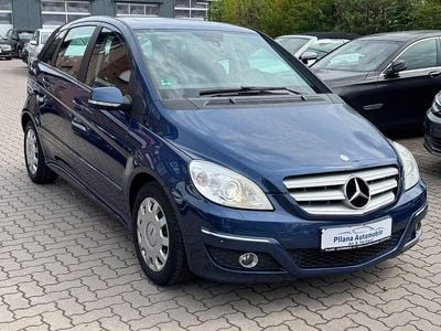 Usado Mercedes B200 136 HP (100 kW) 2011 Monovolume