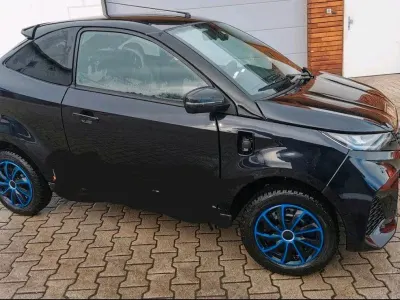 Gebraucht Aixam AMBITION GTI 11 kW (15 PS) 2024 Schwarz Kleinwagen