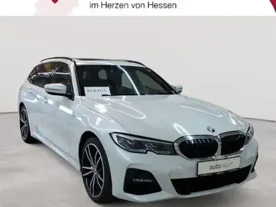 Gebraucht BMW 330e M Sport 252 PS (185 kW) 2021 Andere Kombi