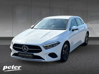 Używany Mercedes A180 Progressive 136 KM (100 kW) 2025 Biały Sedan/Limuzyna