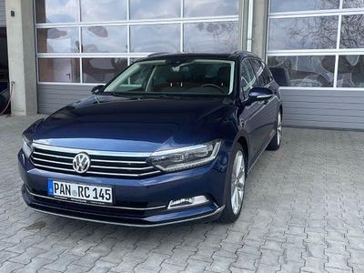 Gebraucht VW Passat Highline 239 PS (175 kW) 2015 Blau Kombi