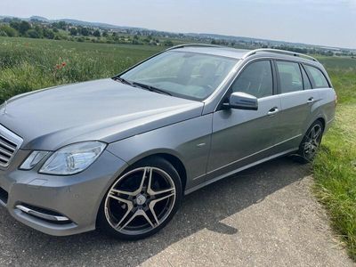 Mercedes E200