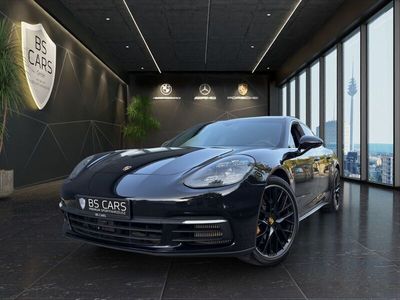 Porsche Panamera 4S