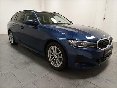 Blau Gebraucht 2022 BMW 318 Shadowline Kombi | 26.970 € (Guter Preis)