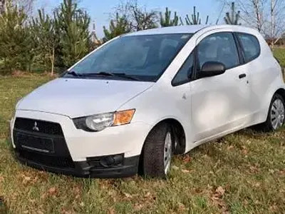 Gebraucht Mitsubishi Colt Inform 75 PS (55 kW) 2009 Weiß Kleinwagen