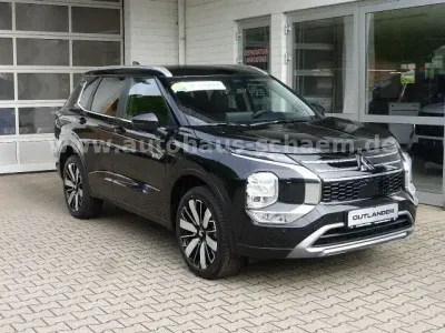 Neu Mitsubishi Outlander P-HEV Edition 306 PS (225 kW) 2026 Schwarz SUV