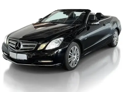 Gebraucht Mercedes E200 Avantgarde 184 PS (135 kW) 2011 Schwarz Cabrio