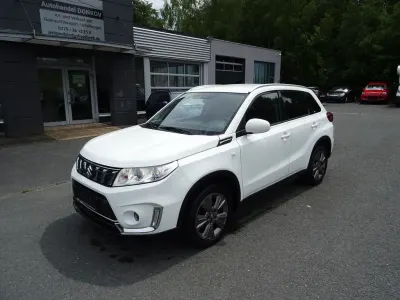 Gebraucht Suzuki Vitara 140 PS (102 kW) 2019 Weiß SUV