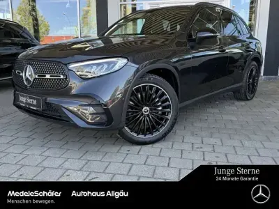 Używany Mercedes GLC220 AMG 197 KM (144 kW) 2025 Szary SUV